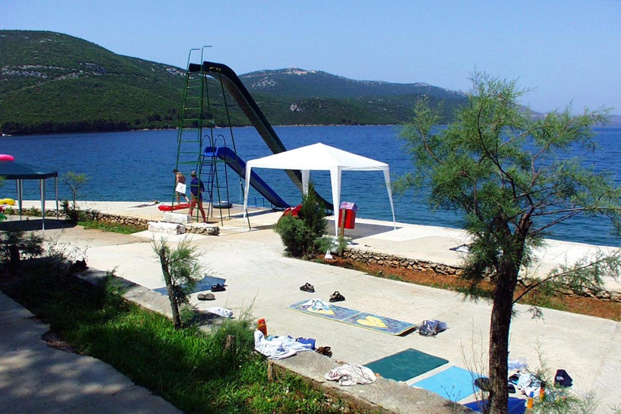 Apartments By The Sea Luka, Dugi Otok - 8182 Luka  Exterior photo