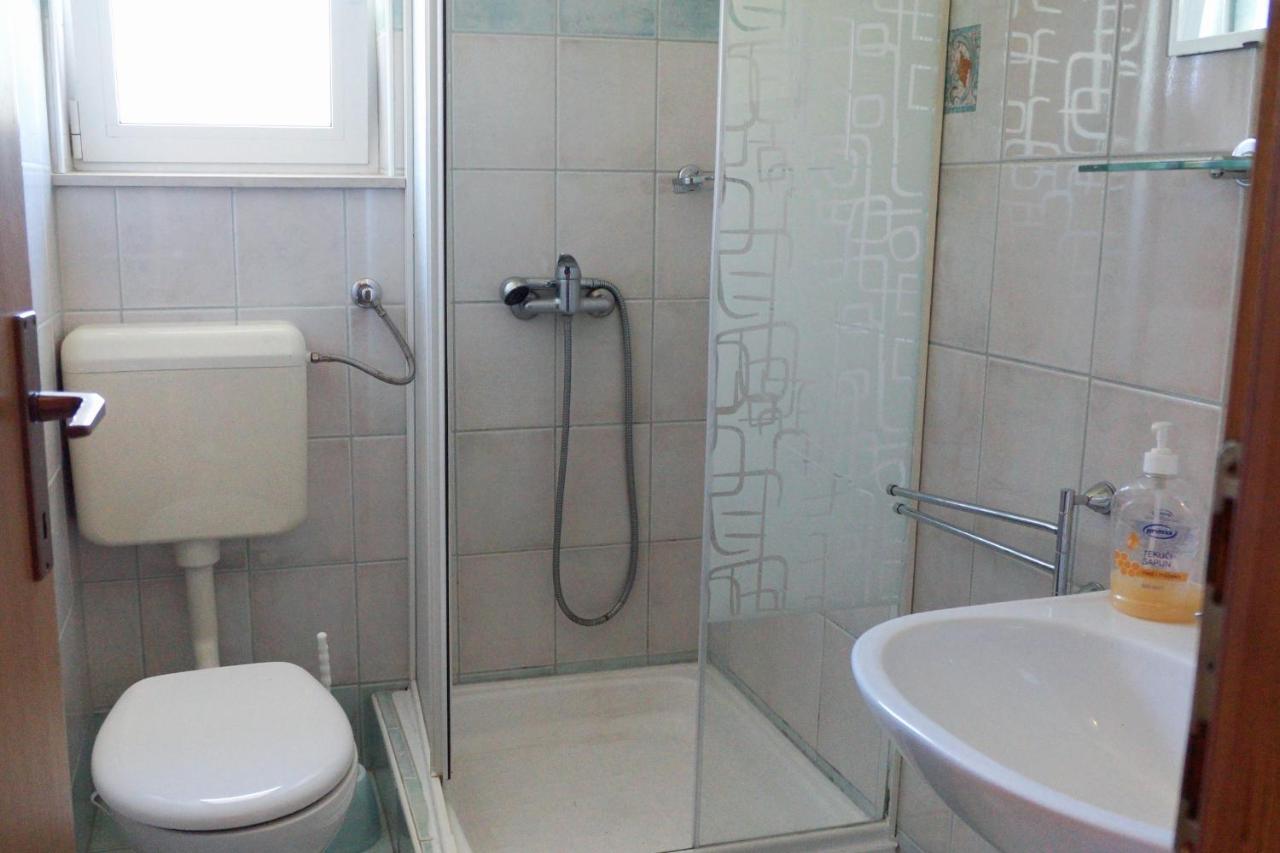Apartments By The Sea Luka, Dugi Otok - 8182 Luka  Exterior photo