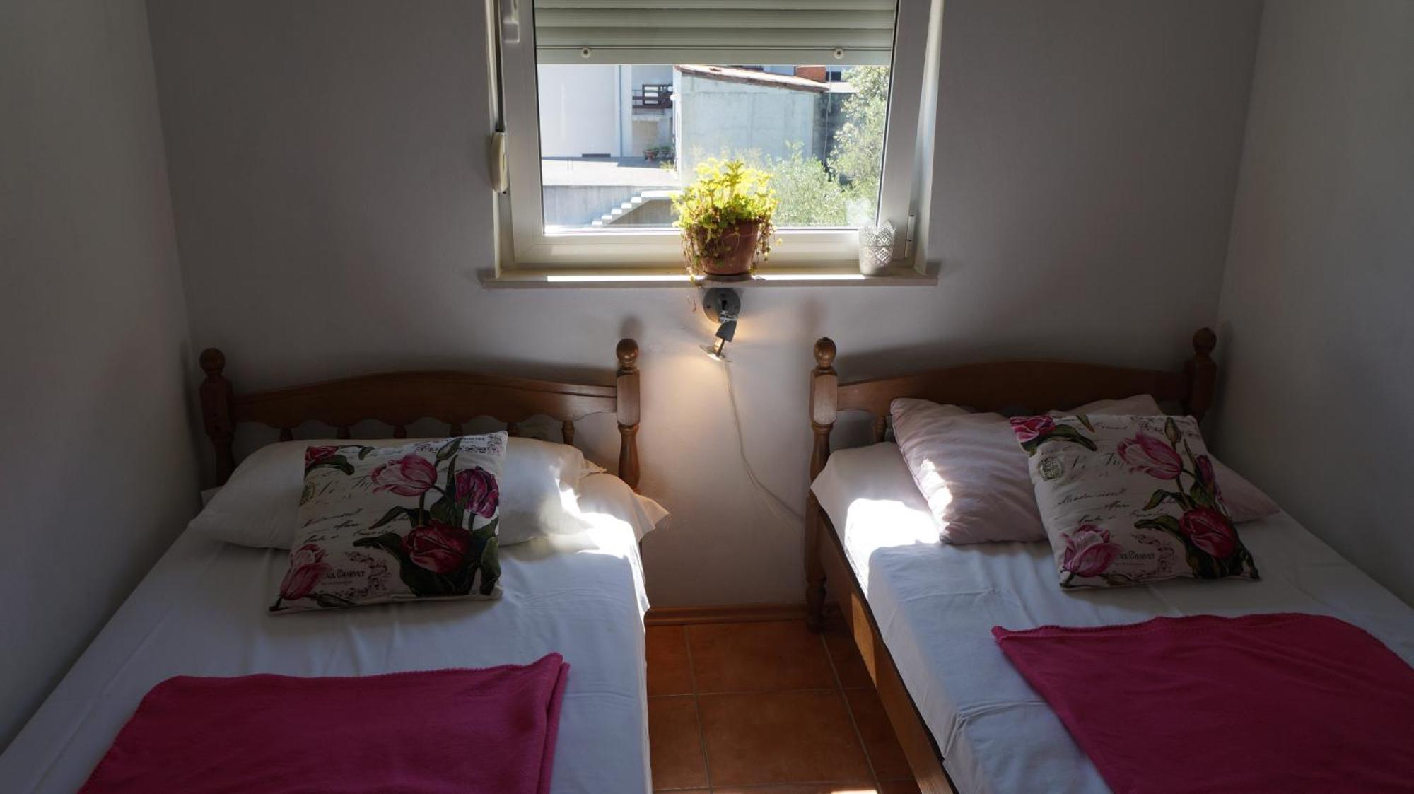 Apartments By The Sea Luka, Dugi Otok - 8182 Luka  Room photo
